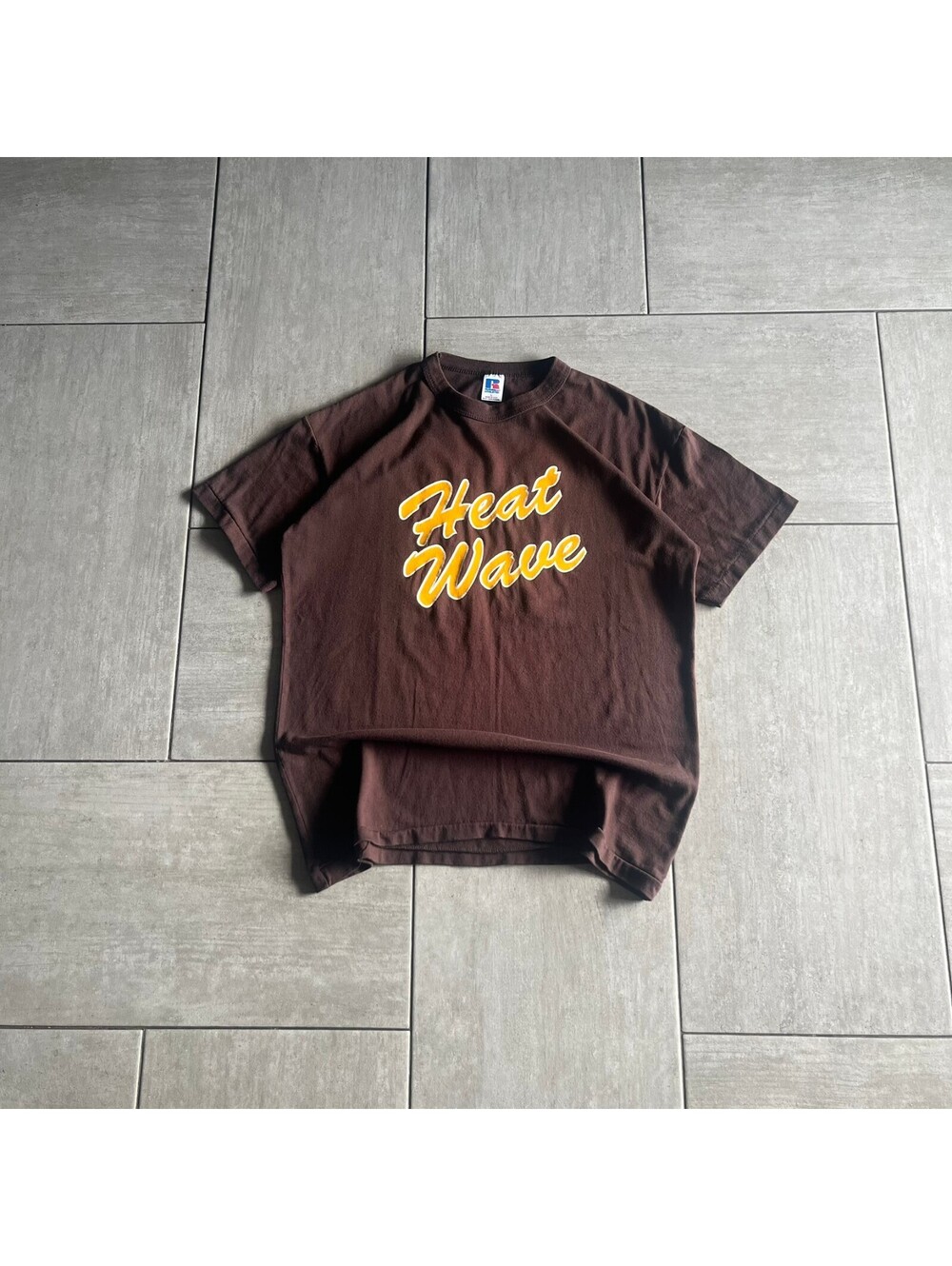 Russell Athletic Heat Wave Graphic Brown Short Sleeve T-Shirt L
